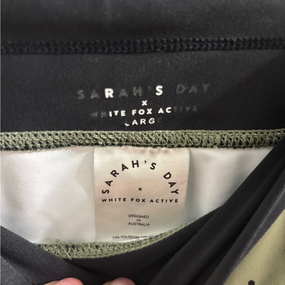 Sarah’s Day X White Fox Set - Picture 7 of 7